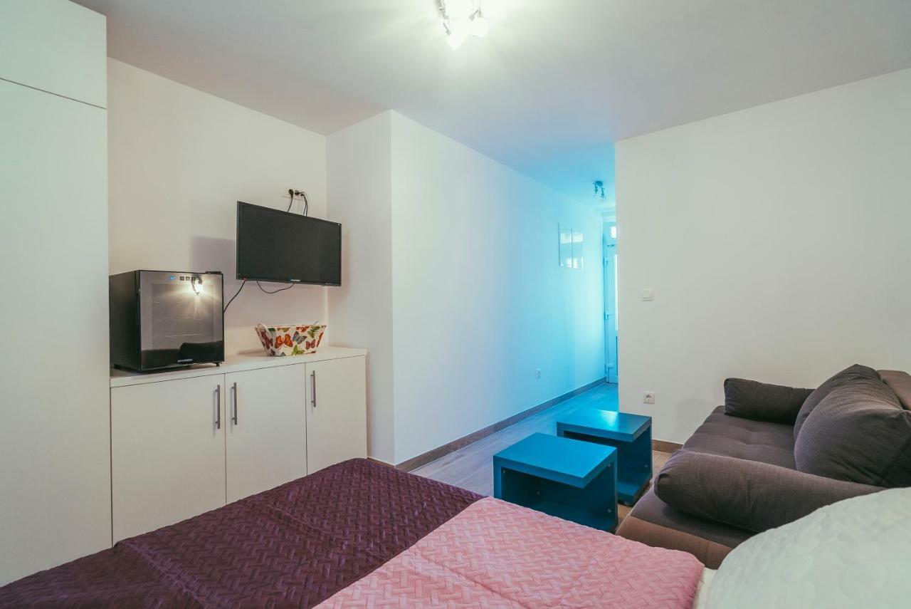 Villa Relax 大德尔韦尼克 外观 照片